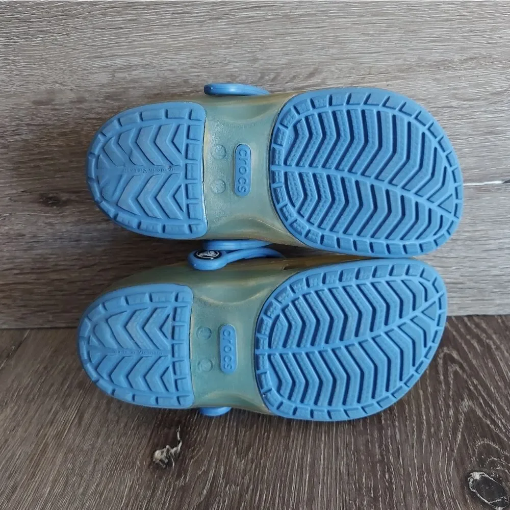 Crocs Kids Size 2 Clog Blue and Translucent Yellow Toddler Water Slip On Shoes